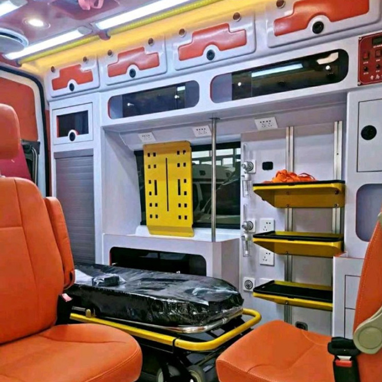 东源长途救护车护送病人租赁价格